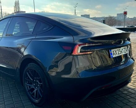 Серый Тесла Модель 3, объемом двигателя 0 л и пробегом 5 тыс. км за 27999 $, фото 5 на Automoto.ua