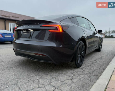 Серый Тесла Модель 3, объемом двигателя 0 л и пробегом 6 тыс. км за 29999 $, фото 21 на Automoto.ua