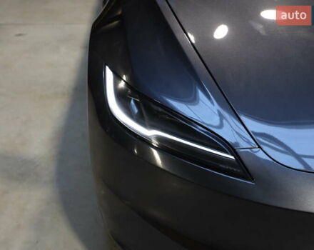 Серый Тесла Модель 3, объемом двигателя 0 л и пробегом 1 тыс. км за 30000 $, фото 4 на Automoto.ua
