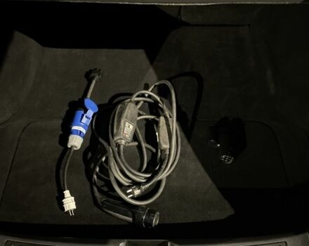 Сірий Тесла Модель 3, об'ємом двигуна 0 л та пробігом 169 тис. км за 11999 $, фото 5 на Automoto.ua