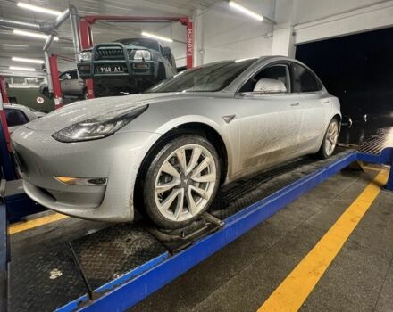 Сірий Тесла Модель 3, об'ємом двигуна 0 л та пробігом 230 тис. км за 13800 $, фото 5 на Automoto.ua