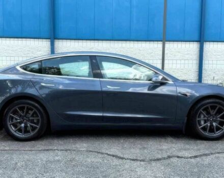 Сірий Тесла Модель 3, об'ємом двигуна 0 л та пробігом 39 тис. км за 8600 $, фото 5 на Automoto.ua