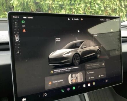 Серый Тесла Модель 3, объемом двигателя 0 л и пробегом 9 тыс. км за 17000 $, фото 7 на Automoto.ua