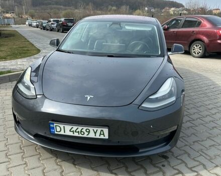 Серый Тесла Модель 3, объемом двигателя 0 л и пробегом 140 тыс. км за 15600 $, фото 1 на Automoto.ua