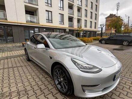 Сірий Тесла Модель 3, об'ємом двигуна 0 л та пробігом 168 тис. км за 16399 $, фото 1 на Automoto.ua