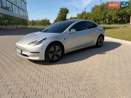 Сірий Тесла Модель 3, об'ємом двигуна 0 л та пробігом 141 тис. км за 15200 $, фото 1 на Automoto.ua