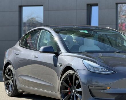 Сірий Тесла Модель 3, об'ємом двигуна 0 л та пробігом 170 тис. км за 16500 $, фото 1 на Automoto.ua