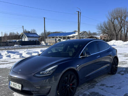 Серый Тесла Модель 3, объемом двигателя 0 л и пробегом 110 тыс. км за 17500 $, фото 1 на Automoto.ua