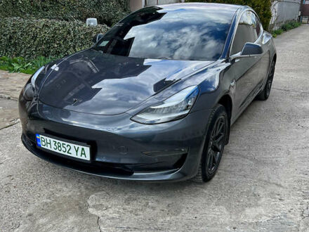 Сірий Тесла Модель 3, об'ємом двигуна 0 л та пробігом 86 тис. км за 25000 $, фото 1 на Automoto.ua