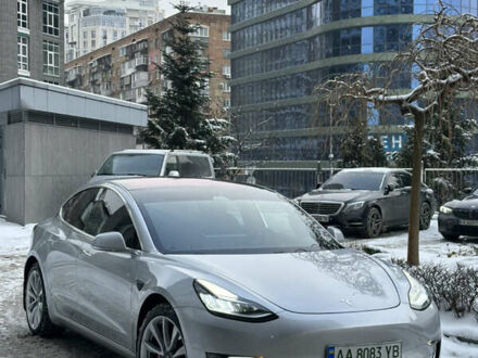 Серый Тесла Модель 3, объемом двигателя 0 л и пробегом 137 тыс. км за 19800 $, фото 1 на Automoto.ua