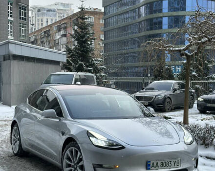 Сірий Тесла Модель 3, об'ємом двигуна 0 л та пробігом 137 тис. км за 19800 $, фото 1 на Automoto.ua
