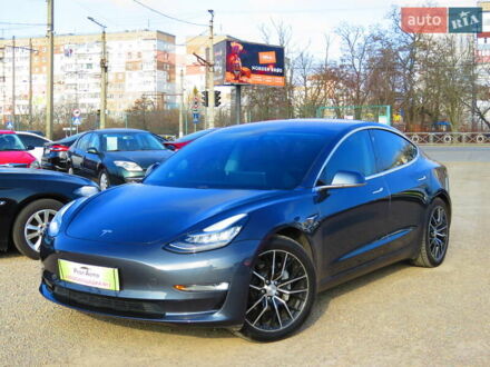 Тесла Модель 3 2018 в Кропивницком (Кировограде) на Automoto.ua Серый Тесла Модель 3, объемом двигателя 0 л и пробегом 201 тыс. км за 18700 $, фото 1 на Automoto.ua