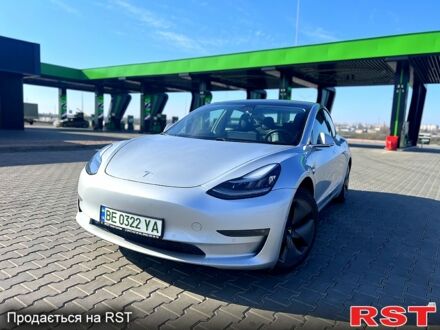 Тесла Модель 3 2018 в Николаеве на Automoto.ua Серый Тесла Модель 3, объемом двигателя 0 л и пробегом 124 тыс. км за 19899 $, фото 1 на Automoto.ua