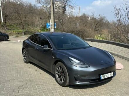 Тесла Модель 3 2018 в Одессе на Automoto.ua Серый Тесла Модель 3, объемом двигателя 0 л и пробегом 149 тыс. км за 21000 $, фото 1 на Automoto.ua