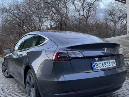 Тесла Модель 3 2018 в Львове на Automoto.ua Серый Тесла Модель 3, объемом двигателя 0 л и пробегом 64 тыс. км за 16490 $, фото 1 на Automoto.ua