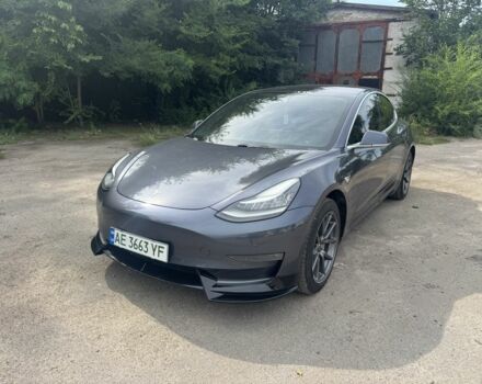 Сірий Тесла Модель 3, об'ємом двигуна 0 л та пробігом 190 тис. км за 15300 $, фото 1 на Automoto.ua