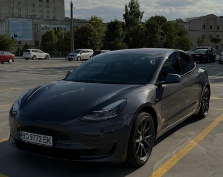 Сірий Тесла Модель 3, об'ємом двигуна 0 л та пробігом 137 тис. км за 16000 $, фото 1 на Automoto.ua