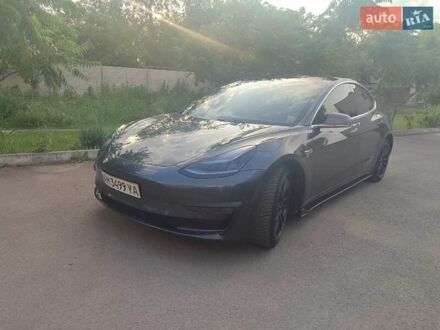Тесла Модель 3 2018 у Житомирі на Automoto.ua Сірий Тесла Модель 3, об'ємом двигуна 0 л та пробігом 118 тис. км за 21900 $, фото 1 на Automoto.ua