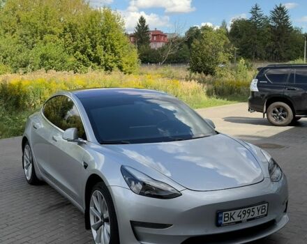 Серый Тесла Модель 3, объемом двигателя 0 л и пробегом 194 тыс. км за 15399 $, фото 1 на Automoto.ua