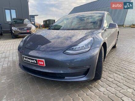 Тесла Модель 3 2018 у Львові на Automoto.ua Сірий Тесла Модель 3, об'ємом двигуна 0 л та пробігом 126 тис. км за 14990 $, фото 1 на Automoto.ua