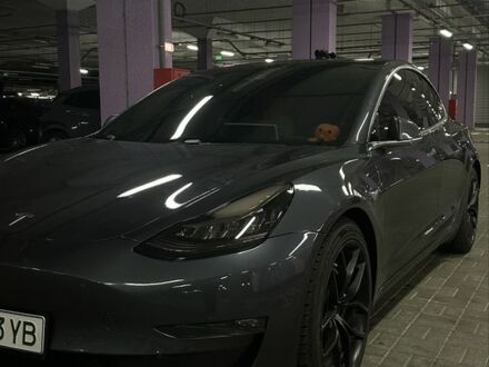 Сірий Тесла Модель 3, об'ємом двигуна 0 л та пробігом 127 тис. км за 18000 $, фото 1 на Automoto.ua
