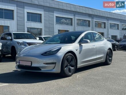 Сірий Тесла Модель 3, об'ємом двигуна 0 л та пробігом 85 тис. км за 17999 $, фото 1 на Automoto.ua