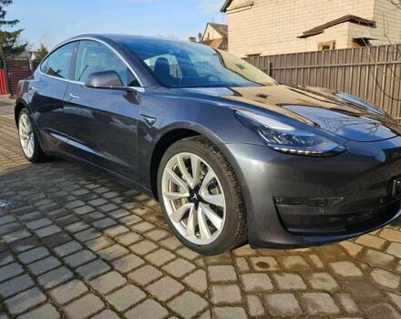 Сірий Тесла Модель 3, об'ємом двигуна 0 л та пробігом 88 тис. км за 11000 $, фото 1 на Automoto.ua