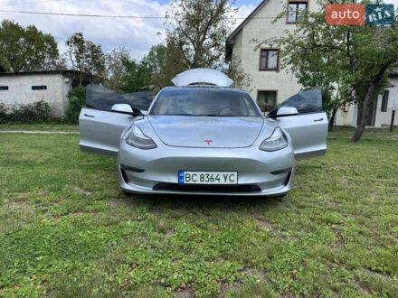 Сірий Тесла Модель 3, об'ємом двигуна 0 л та пробігом 130 тис. км за 17300 $, фото 1 на Automoto.ua