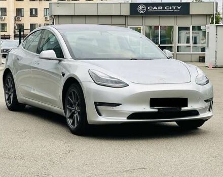 Серый Тесла Модель 3, объемом двигателя 0 л и пробегом 88 тыс. км за 15000 $, фото 1 на Automoto.ua
