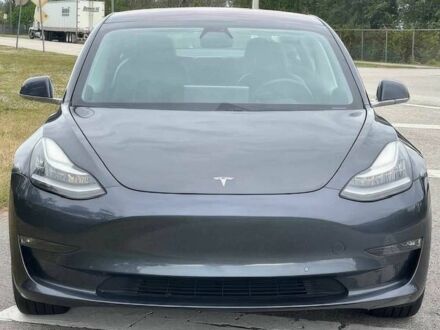 Тесла Модель 3 2018 у Кривому Розі на Automoto.ua Сірий Тесла Модель 3, об'ємом двигуна 0 л та пробігом 38 тис. км за 11500 $, фото 1 на Automoto.ua