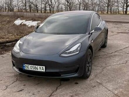 Сірий Тесла Модель 3, об'ємом двигуна 0 л та пробігом 243 тис. км за 12900 $, фото 1 на Automoto.ua