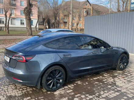 Тесла Модель 3 2018 у Кривому Розі на Automoto.ua Сірий Тесла Модель 3, об'ємом двигуна 0 л та пробігом 170 тис. км за 15500 $, фото 1 на Automoto.ua