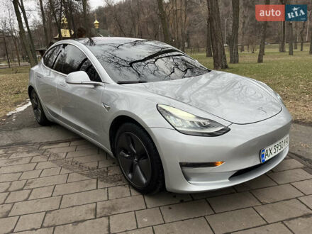 Тесла Модель 3 2018 в Киеве на Automoto.ua Серый Тесла Модель 3, объемом двигателя 0 л и пробегом 37 тыс. км за 21700 $, фото 1 на Automoto.ua