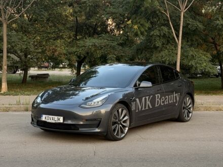 Сірий Тесла Модель 3, об'ємом двигуна 0 л та пробігом 104 тис. км за 17047 $, фото 1 на Automoto.ua