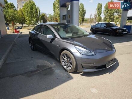 Тесла Модель 3 2018 у Миколаєві на Automoto.ua Сірий Тесла Модель 3, об'ємом двигуна 0 л та пробігом 157 тис. км за 16900 $, фото 1 на Automoto.ua