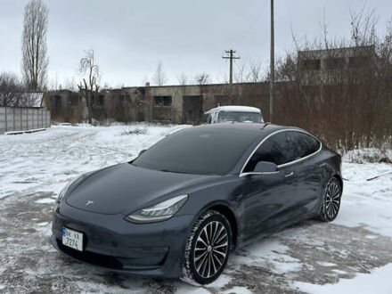 Серый Тесла Модель 3, объемом двигателя 0 л и пробегом 126 тыс. км за 14500 $, фото 1 на Automoto.ua