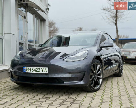 Сірий Тесла Модель 3, об'ємом двигуна 0 л та пробігом 103 тис. км за 15900 $, фото 1 на Automoto.ua