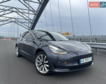 Сірий Тесла Модель 3, об'ємом двигуна 0 л та пробігом 120 тис. км за 14700 $, фото 1 на Automoto.ua