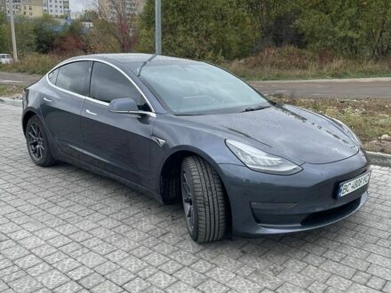 Серый Тесла Модель 3, объемом двигателя 0 л и пробегом 216 тыс. км за 15900 $, фото 1 на Automoto.ua
