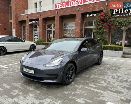 Сірий Тесла Модель 3, об'ємом двигуна 0 л та пробігом 62 тис. км за 17400 $, фото 1 на Automoto.ua