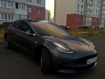Сірий Тесла Модель 3, об'ємом двигуна 0 л та пробігом 99 тис. км за 18500 $, фото 1 на Automoto.ua