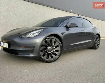 Серый Тесла Модель 3, объемом двигателя 0 л и пробегом 90 тыс. км за 27800 $, фото 1 на Automoto.ua