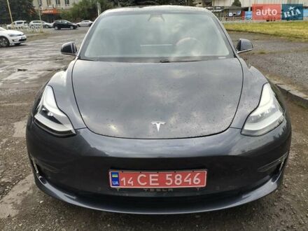 Тесла Модель 3 2019 у Ужгороді на Automoto.ua Сірий Тесла Модель 3, об'ємом двигуна 0 л та пробігом 161 тис. км за 16499 $, фото 1 на Automoto.ua