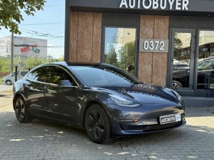 Тесла Модель 3 2019 в Черновцах на Automoto.ua Серый Тесла Модель 3, объемом двигателя 0 л и пробегом 83 тыс. км за 19000 $, фото 1 на Automoto.ua