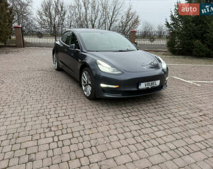 Сірий Тесла Модель 3, об'ємом двигуна 0 л та пробігом 209 тис. км за 17000 $, фото 1 на Automoto.ua