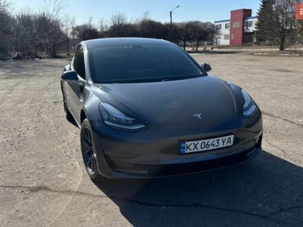 Серый Тесла Модель 3, объемом двигателя 0 л и пробегом 75 тыс. км за 23100 $, фото 1 на Automoto.ua