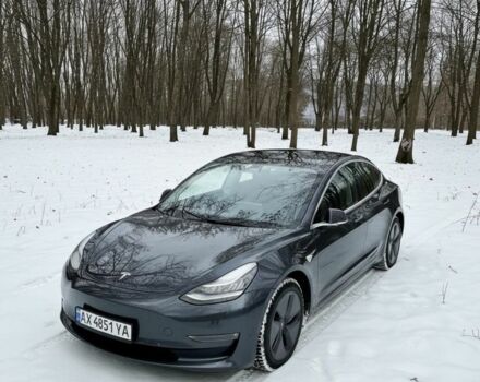Сірий Тесла Модель 3, об'ємом двигуна 0 л та пробігом 50 тис. км за 20199 $, фото 1 на Automoto.ua