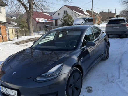 Сірий Тесла Модель 3, об'ємом двигуна 0 л та пробігом 134 тис. км за 16700 $, фото 1 на Automoto.ua