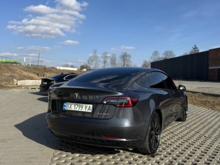 Сірий Тесла Модель 3, об'ємом двигуна 0 л та пробігом 81 тис. км за 22500 $, фото 1 на Automoto.ua