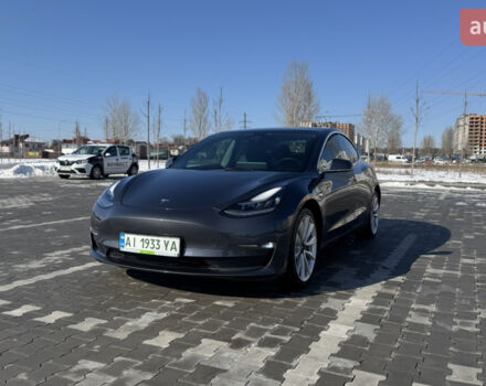 Серый Тесла Модель 3, объемом двигателя 0 л и пробегом 84 тыс. км за 19000 $, фото 1 на Automoto.ua